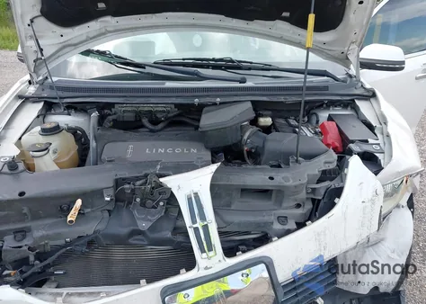 2014 Lincoln Mkx z USA, uszkodzony, nr VIN 2LMDJ6JK8EBL03681